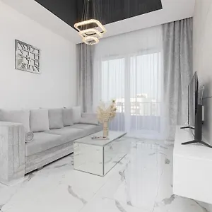 Apartament Elegant With Balcony & Parking By Renters, Warszawa
